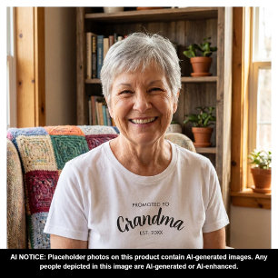 Promoted To Grandma Pregnancy Reveal Grandma Gift  T-Shirt