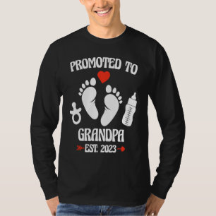 Promoted To Grandpa 2023 First Time New Grandpa Pr T-Shirt