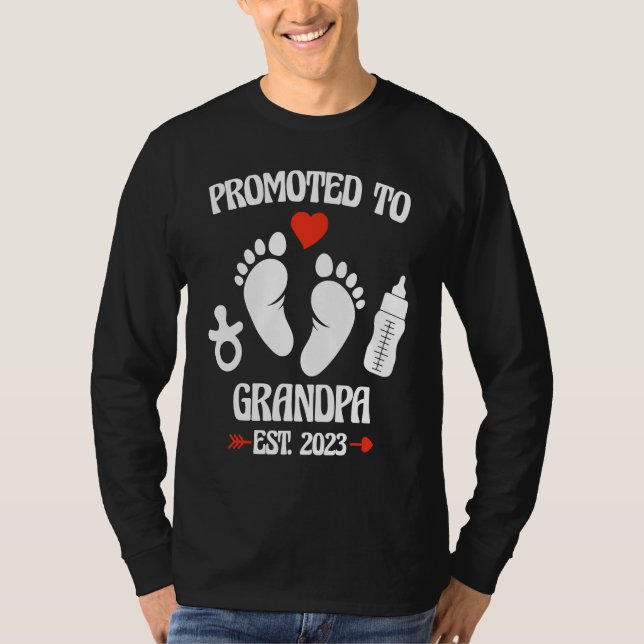 Promoted To Grandpa 2023 First Time New Grandpa Pr T-Shirt (Front)
