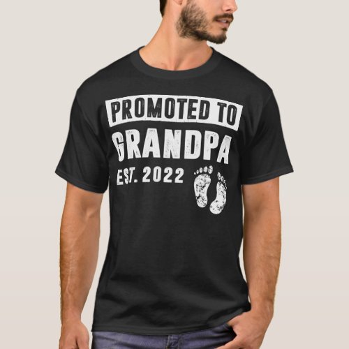 Promoted To Grandpa Est 2022 Pregnancy T_Shirt
