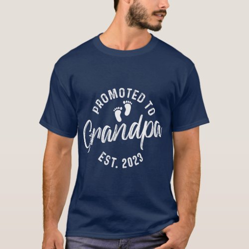 Promoted To Grandpa Est 2023  friends funny T_Shirt