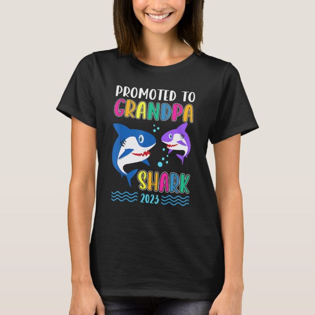 Promoted to Grandpa Shark 2023 First Time Grandpa  T-Shirt (Front)