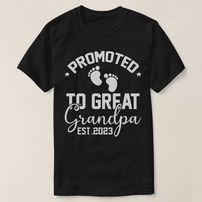 Promoted To Great Grandpa Est 2023 Future Grandpa  T-Shirt (Design Front)