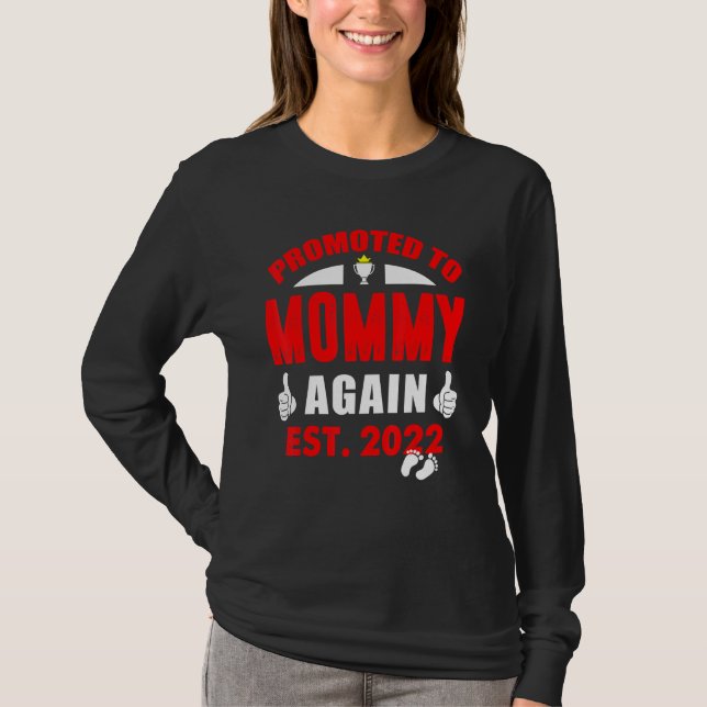 Promoted To Mom Again Soon To Be Mommy Again Vinta T-Shirt (Front)