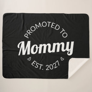 Promoted To Mommy Est 2027 New Mom Announcement I Sherpa Blanket