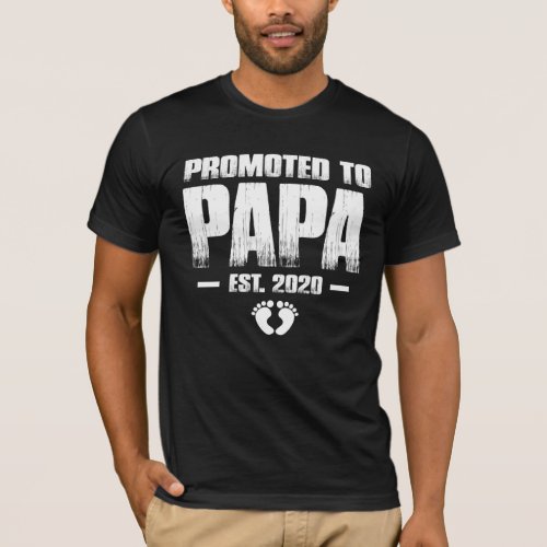 Promoted to Papa  2020 Soon To Be Dad Gifts Ideas T_Shirt