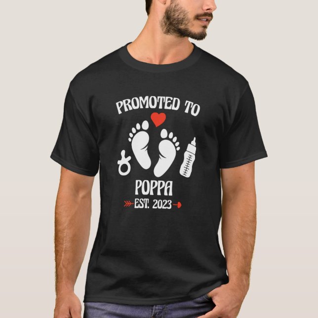 Promoted To Poppa 2023 First Time New Grandpa Preg T-Shirt (Front)