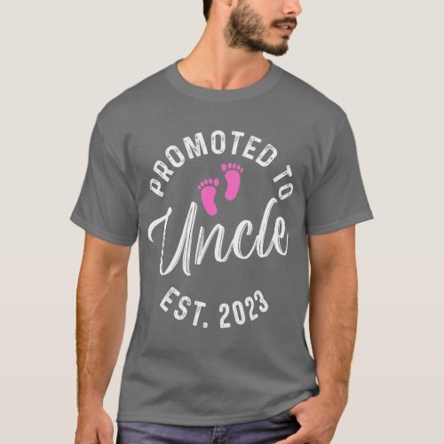 Promoted To Uncle Est 2023  family T_Shirt