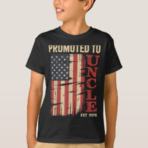 Promoted To Uncle Est.2026 New Family Member Usa F T-Shirt