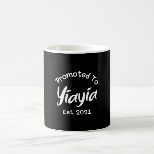 Promoted To Yiayia Est 2021 Coffee Mug