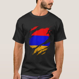 Proud Armenian   Torn Ripped Armenia Flag T-Shirt