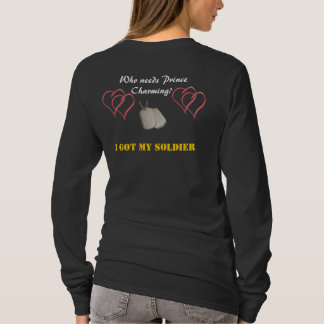 proud army wifey T-Shirt