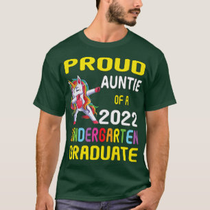 Proud Auntie Of A 2022 Kindergarten Graduate Dabbi T-Shirt