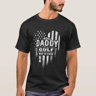 Proud Daddy Dad Gulf War Veteran American Flag Hea T-Shirt