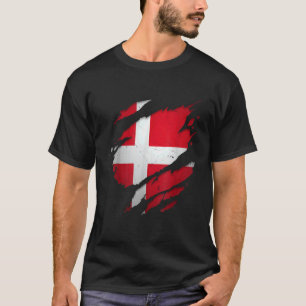 Proud Danish  Danmark Torn Ripped Denmark Flag T-Shirt