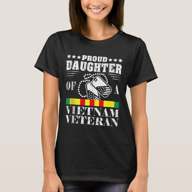 Proud Daughter Of A Vietnam Veteran Memorial Day T-Shirt (Front)