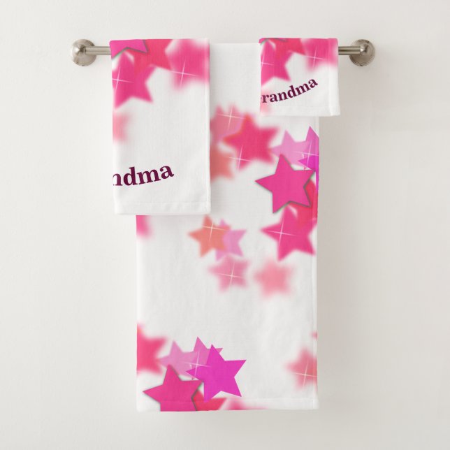 Proud Grandma Bath Towel Set (Insitu)