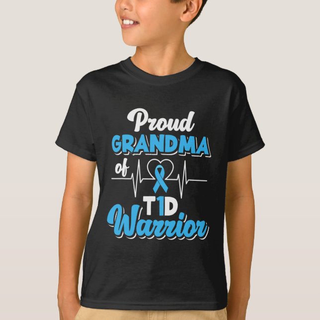 Proud Grandma Of A T1D Warrior Diabetic Diabetes A T-Shirt (Front)