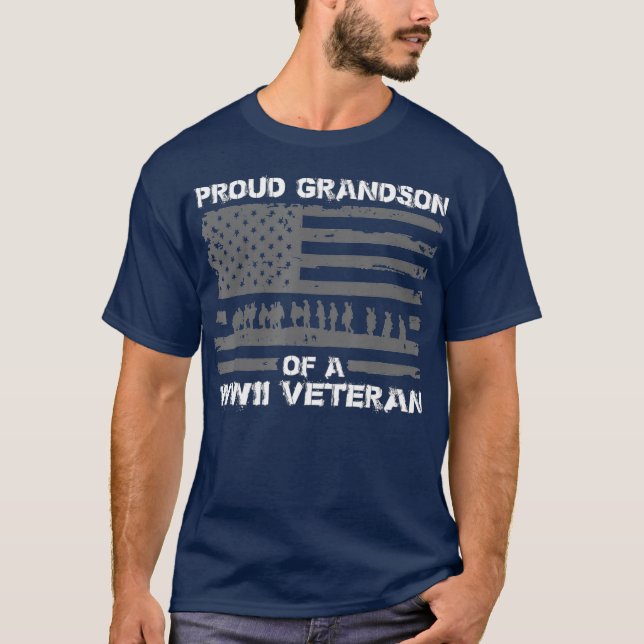 Proud Grandson of A WWII Veteran s For Men T-Shirt (Front)