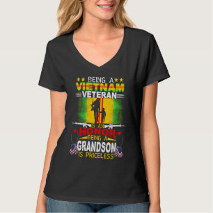 Proud Grandson Vietnam Veteran Vintage Militaty Me T-Shirt