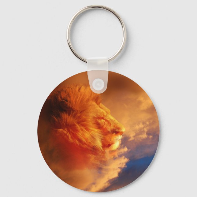 Proud male lion in sunset clouds keychain (Front)