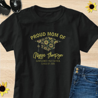 Proud Mom Class Of 2026 Black & Yellow Graduate T-Shirt