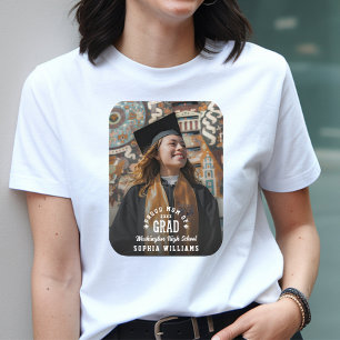 Proud Mom Grad Varsity Typography Graduation Photo T-Shirt