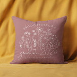 Proud Mom Graduation Blooming Wildflower Modern Throw Pillow<br><div class="desc">The Cute Proud Mom of a Graduate Blooming Wildflower Modern Retro Throw Pillow is the perfect addition to your home decor! This trendy and stylish pillow features a beautiful summer wildflower design, with whimsical illustrated florals and delicate botanical petals blooming in every direction. The modern retro style adds a touch...</div>