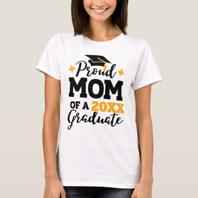 Proud Mom of a 2022 graduate black gold cap tassel T-Shirt (Front)