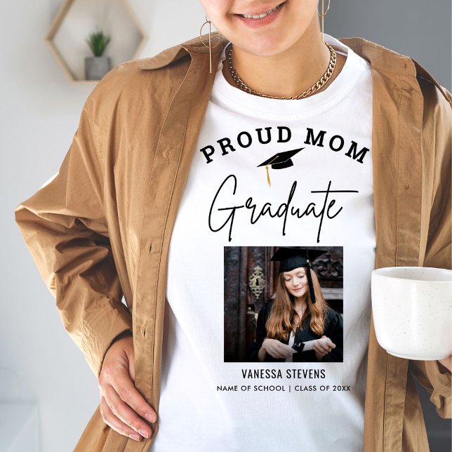 Proud Mom of a 2024 Graduate  Custom Photo  T-Shirt (Creator Uploaded)