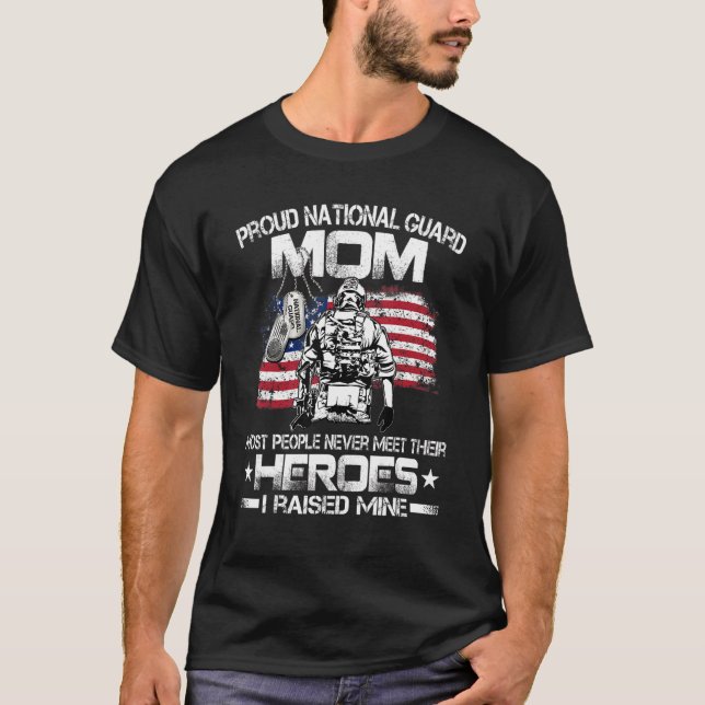 Proud National Guard Mom National Guard Graduation T-Shirt (Front)