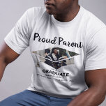 Proud Parent Of The Graduate | Photo T-Shirt<br><div class="desc">Modern proud parent of the graduate tshirts, featuring a photo and template text which reads 'PROUD PARENT OF THE GRADUATE, THEIR NAME, SCHOOL/COLLEGE AND CLASS OF'. The ey are easily edited and can be customized to say, mom, dad, aunt, uncle, grandma and more all of the font styles, sizes and...</div>