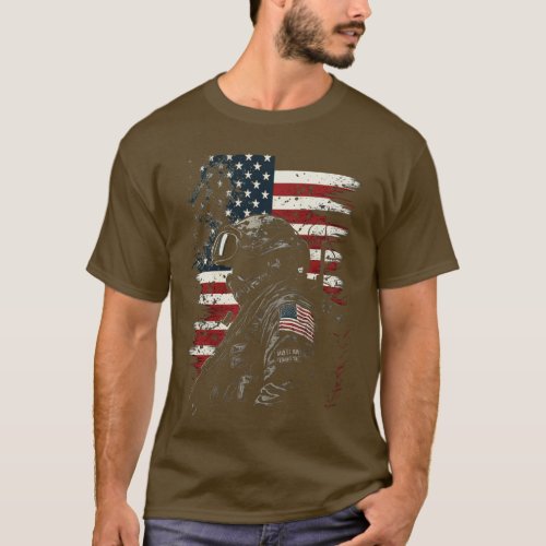 Proud Soldier Stars and Stripes US Flag Veteran 1 T_Shirt