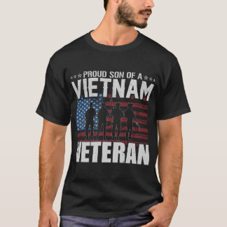 Proud Son US Army Vietnam Veteran USA Flag  T-Shirt