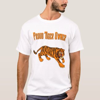 Proud Tiger owner, african wild cat vector drawing T-Shirt