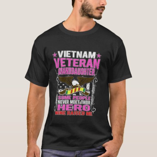 Proud Vietnam Veteran Granddaughter Military Vet G T_Shirt
