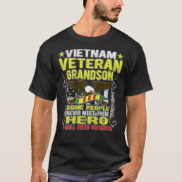  Proud Vietnam Veteran Grandson - Military T-Shirt