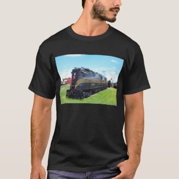 Prr Gg1 4800 Front View          T-shirt by stanrail at Zazzle