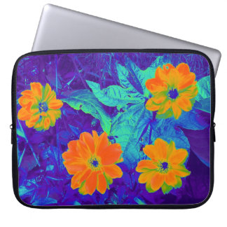 Psychedelic Flower Bed 02 Laptop Sleeve