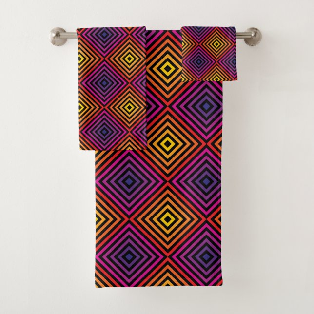 Psychedelic Rainbow Chevron Pattern Bath Towel Set (Insitu)