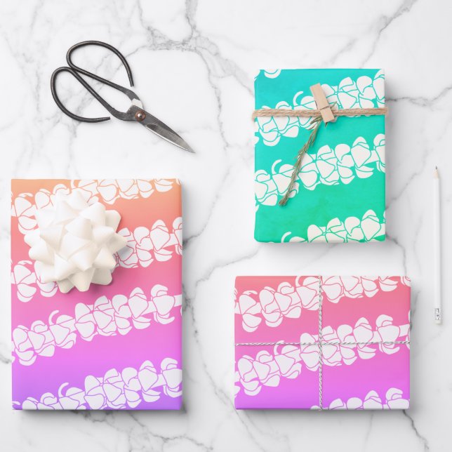 Puakenikeni lei gift wrapping paper (Front)