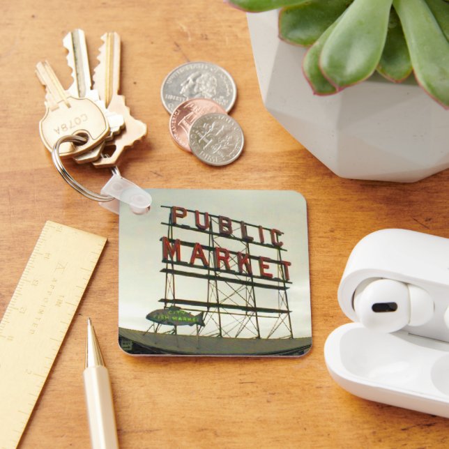 Public Market in Seattle, WA Fish Bowl View Keychain (Desk)