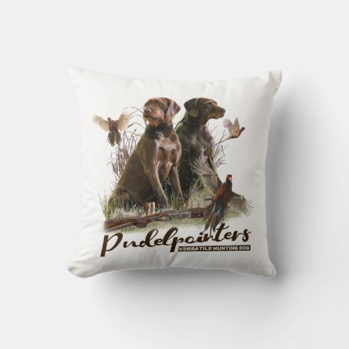 Pudelpointers Hunting pheasant    Throw Pillow
