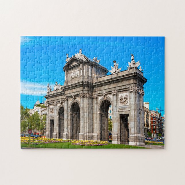 Puerta de Alcalá Madrid. Jigsaw Puzzle (Horizontal)