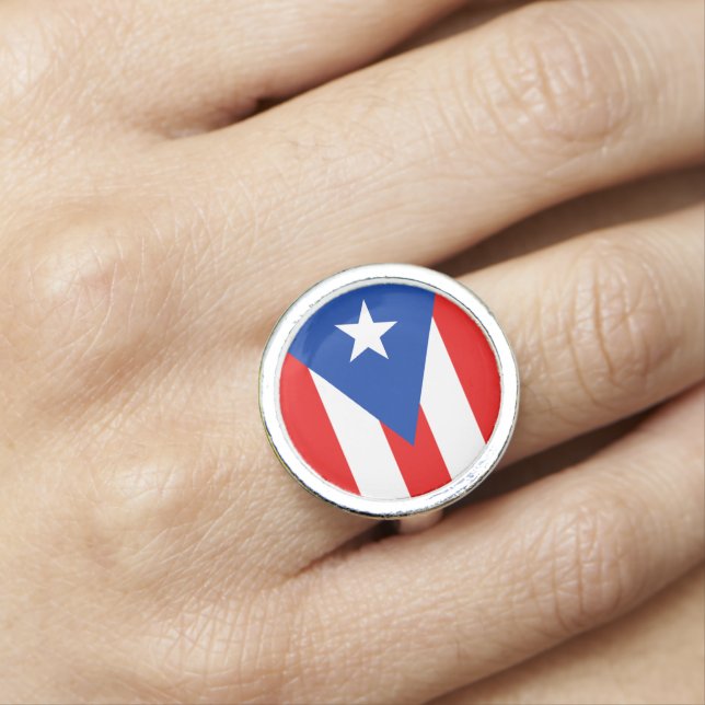 Puerto Rico flag Ring (In Situ)
