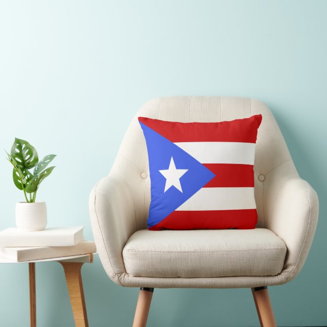 Puerto Rico flag Throw Pillow (Chair)