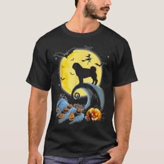 Pug Dog And Moon Funny Halloween T-Shirt