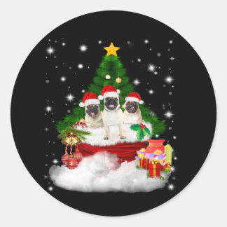 Pug pug with friends cheerful by Christmas tree Classic Round Sticker