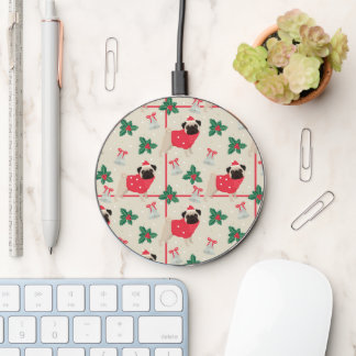 Puggy Christmas Wireless Charger