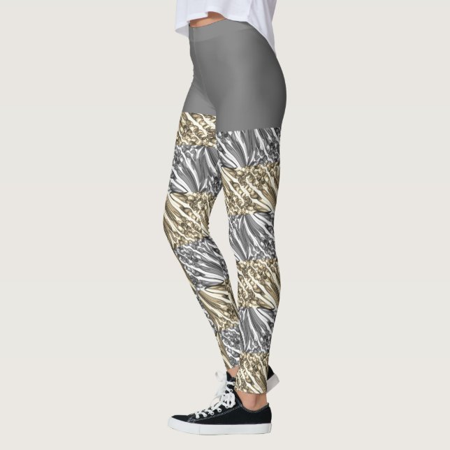 Pulled Bubble Fun / Black & White / Sepia / Leggings (Left)